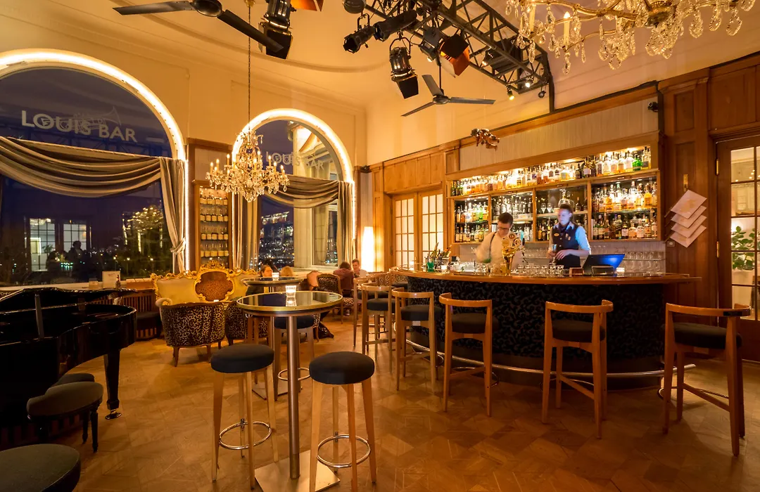 Art Deco Hotel Montana-1