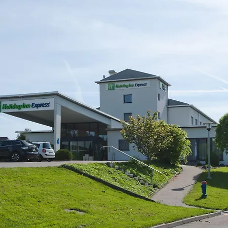Holiday Inn Express Luzern-Neuenkirch By Ihg-3