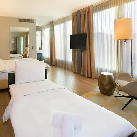Radisson Blu Hotel, Lucerne-3